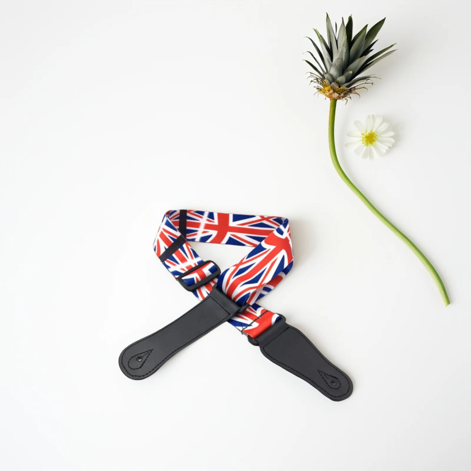 Correa de guitarra ajustable con bandera de Unión, eslinga de hombro para bajo eléctrico popular, guitarra de madera, accesorio práctico, 1 Uds.