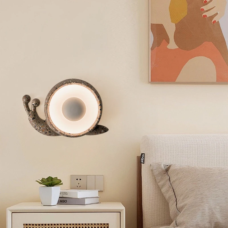 The Snail Wall Lamp At The Bedside In The Bedroom, And Individual Artistic Eye-Protecting Staircas，The Ancient And Cute Creative