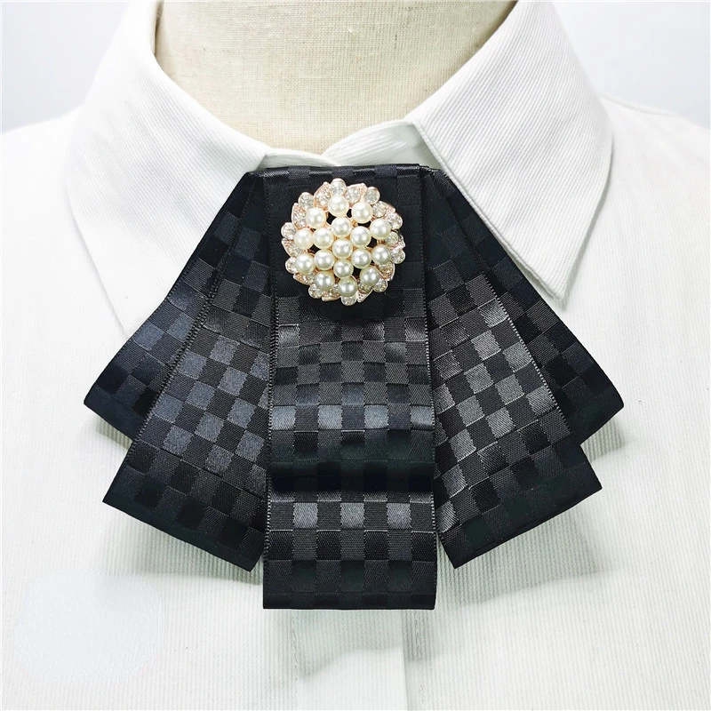 

Pearl Rhinestone Bow Tie Women's Men's Bank Suit Shirt Clothing Accessories Collar Flower Luxury Handmade Jewelry Gift for Women