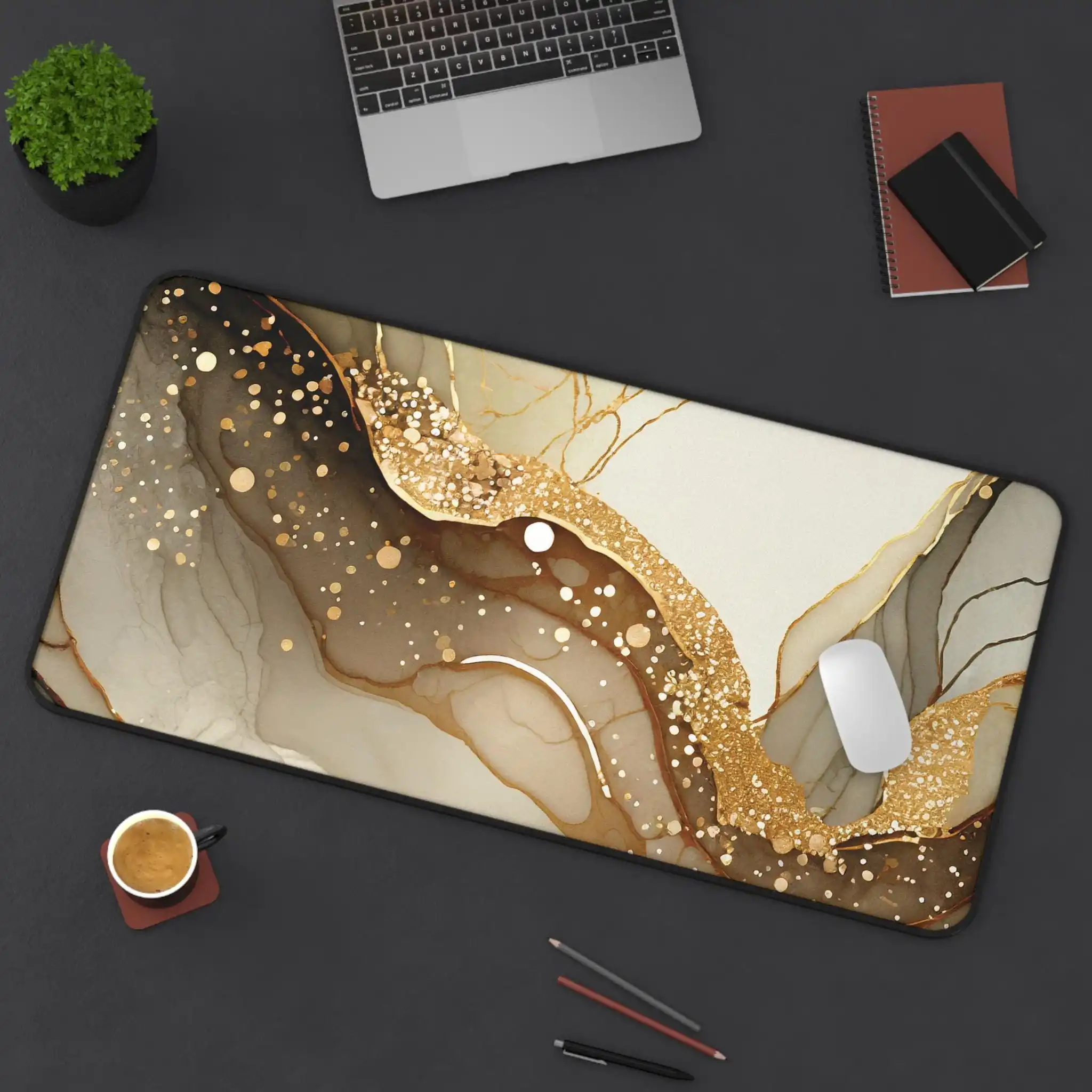 

Elegant Golden Marble Office Desk Mat, Non-slip and Waterproof Gaming Mouse Pad, Suitable for Computer Desks Kawaii Desk Pad