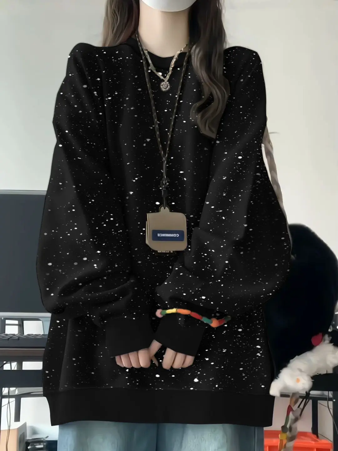 Sweat-shirt court pour femmes, hauts vintage en peluche, blocage des broderies, vêtements de sport, col rond, manches rayées, graphique Hip-Hop rond