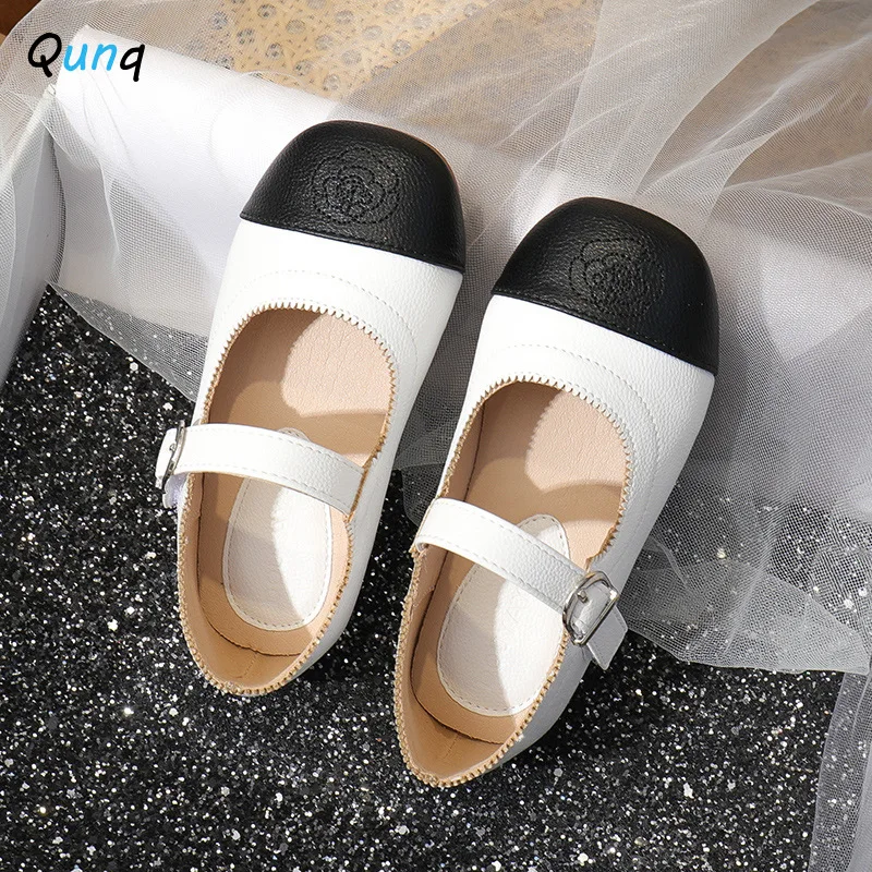 

Qunq Spring And Autumn Girl Flower Embroidery Cortical Princess Shoes Fashion Retro Soft Sole Breathable Resistant Kids Shoes