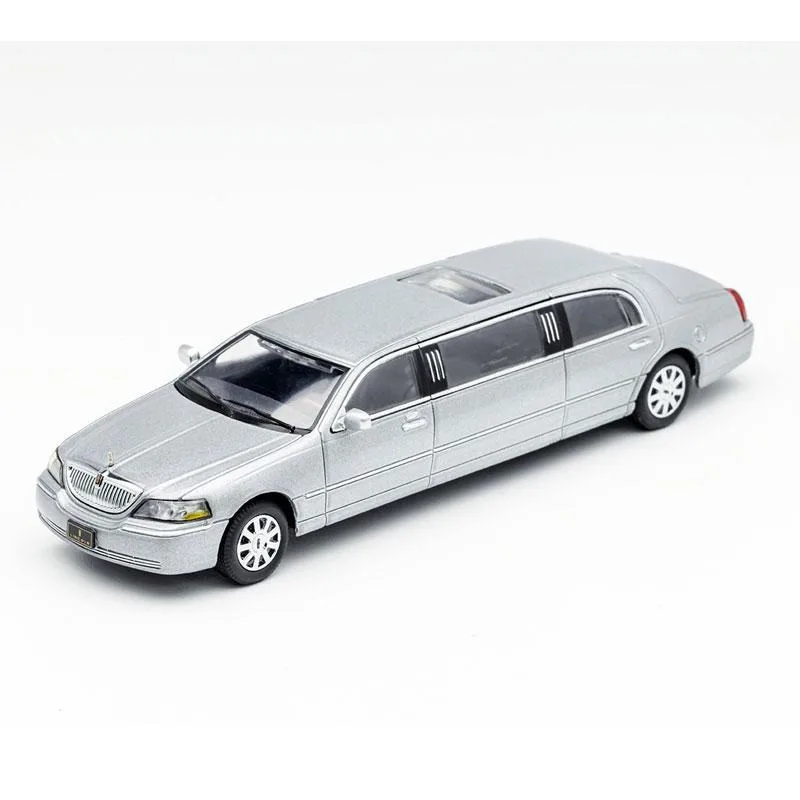 Diecast 1/64 Scale Model Car Lincoln City Alloy Car Model Super Large Limousine Play Vehicles Toys for Boys Original Box