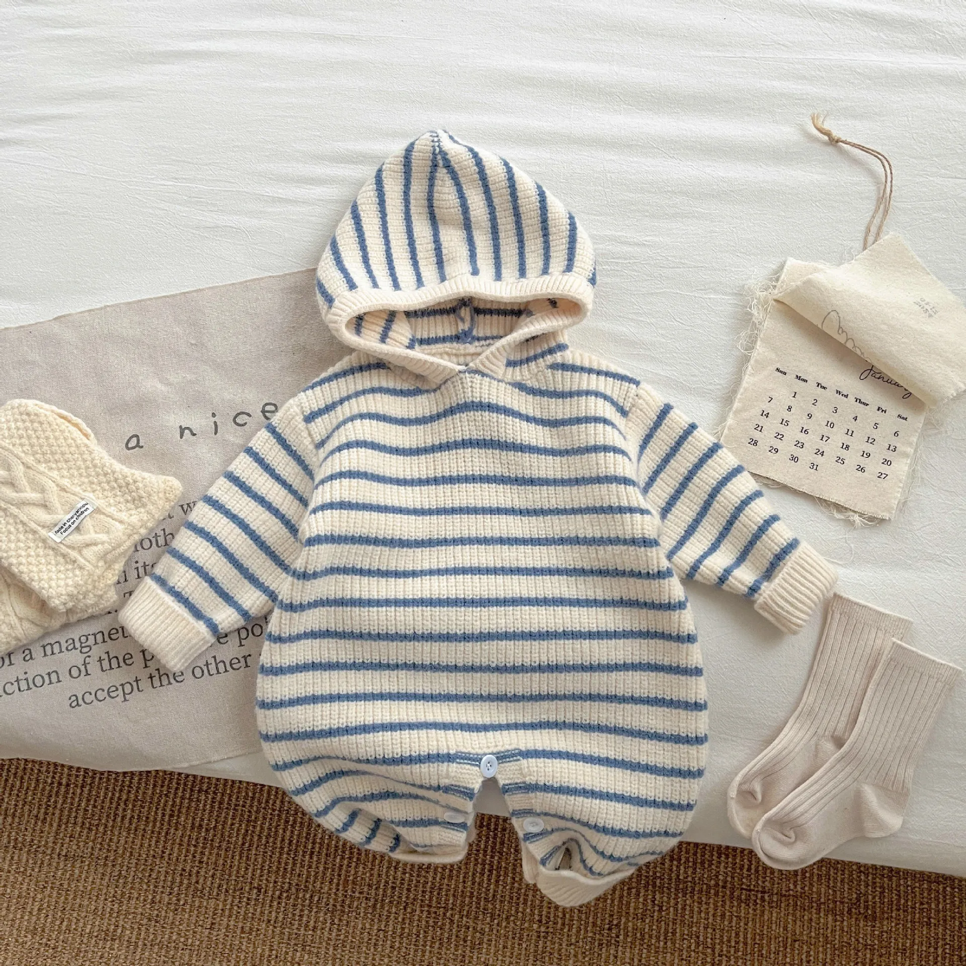 

Весенние комбинезоны для девочек, полосатые комбинезоны с капюшоном для новорожденных девочек, цельные вязаные комбинезоны для малышей, комбинезоны для маленьких мальчиков