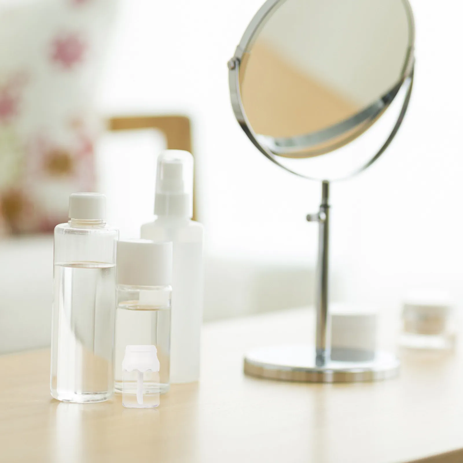 

20 шт. пластиковых контейнеров для блеска для губ с аппликатором-кисточкой, компактные тюбики для блеска для губ для дома, офиса и путешествий