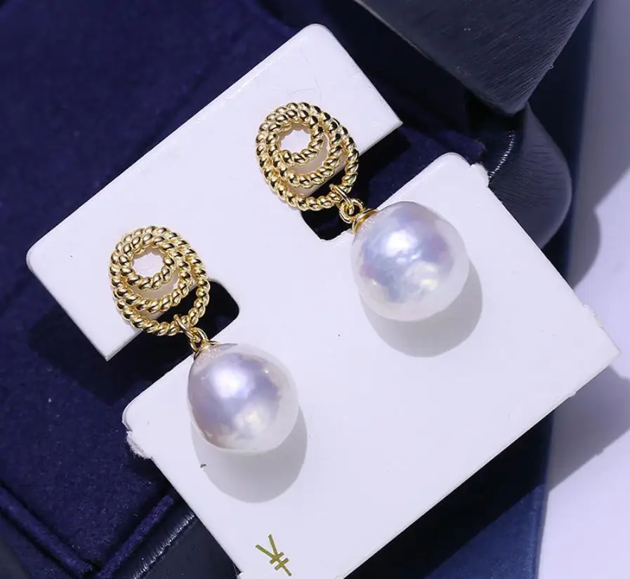 Elegant Pair of South Sea 11-12mm White Baroque Pearl Dangle Earring 925s