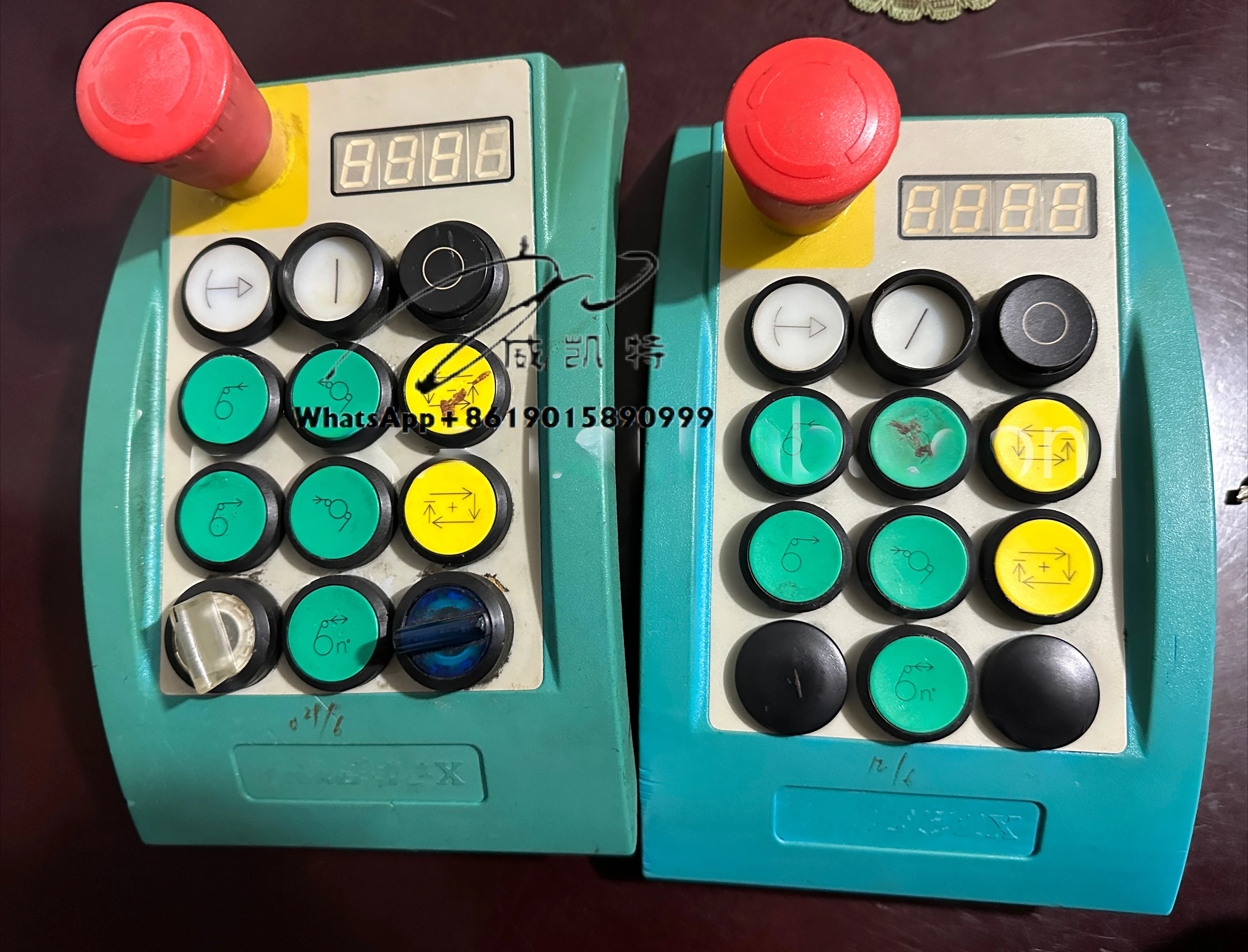 Teclado de segunda mano de Vamatex Leonardo P1001 de los recambios de la máquina del telar de la pinza textil de la tejer