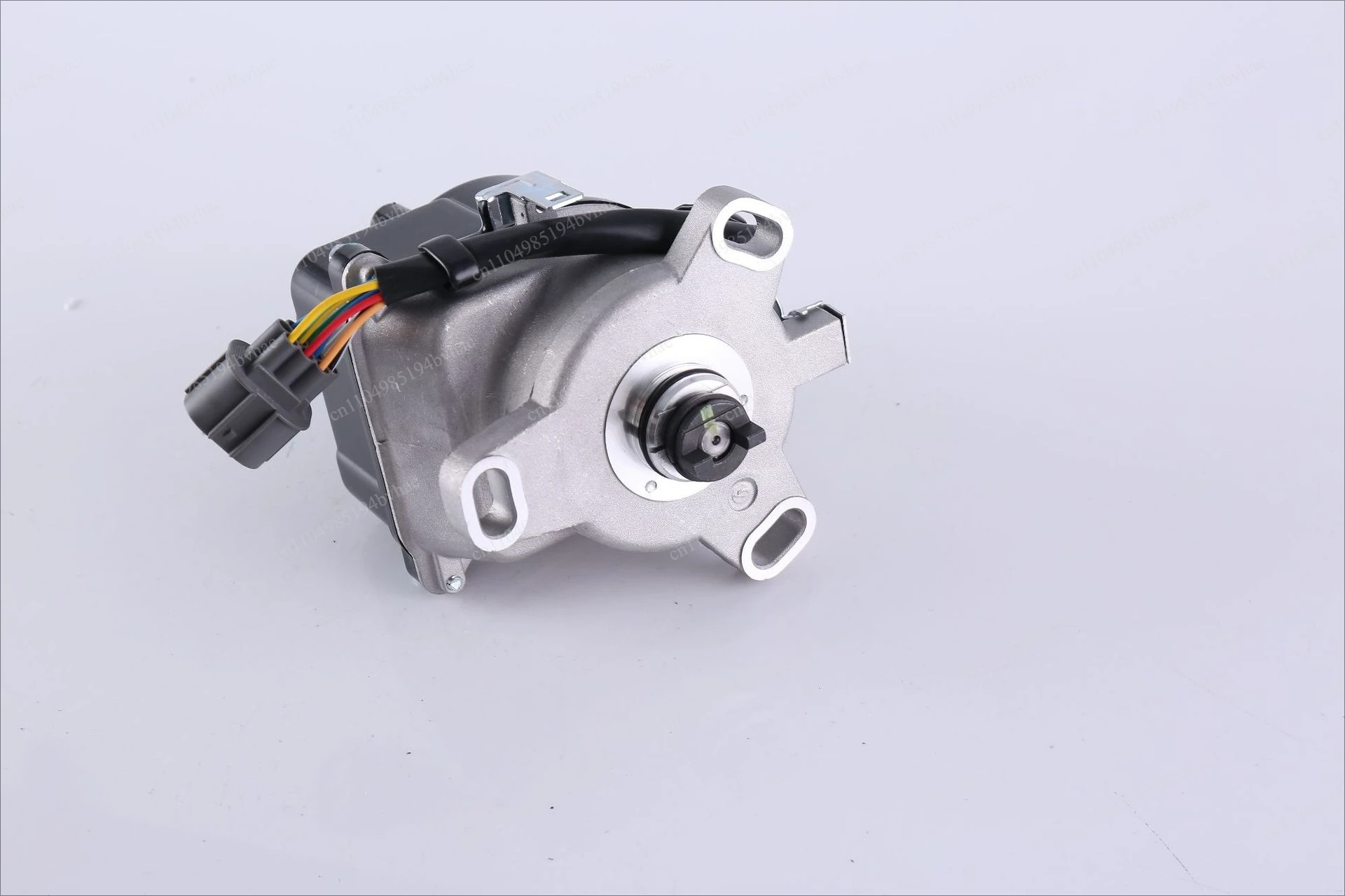 

33100-77E20 factory offers low-priced wholesale of automotive parts, crankshaft angles, camshafts