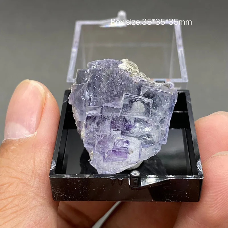 100% natural China Yao gang xian fluorite original stone mineral specimen cures crystal. + Box size:35*35*35cm