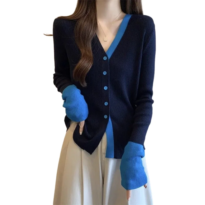 

Women's Clothing Sweater False Two-Piece V Collar Knit Cardigan Autumn and Winter Innerwear Tops Base Layer Fashion Versatile