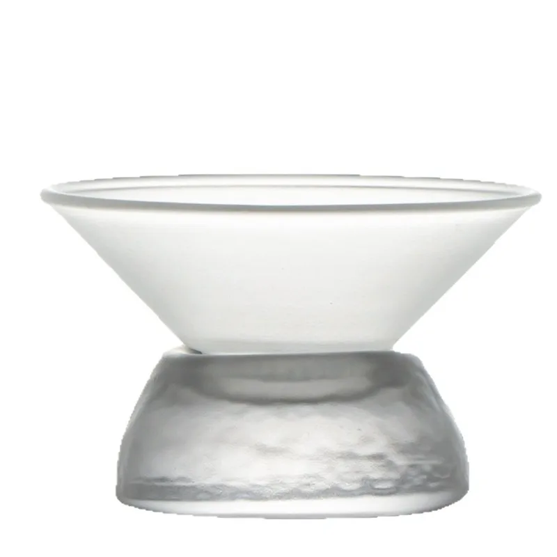 

High-value glazed tea leak tea filter, high temperature resistant thickened bamboo hat type glass tea leak belt filter base set