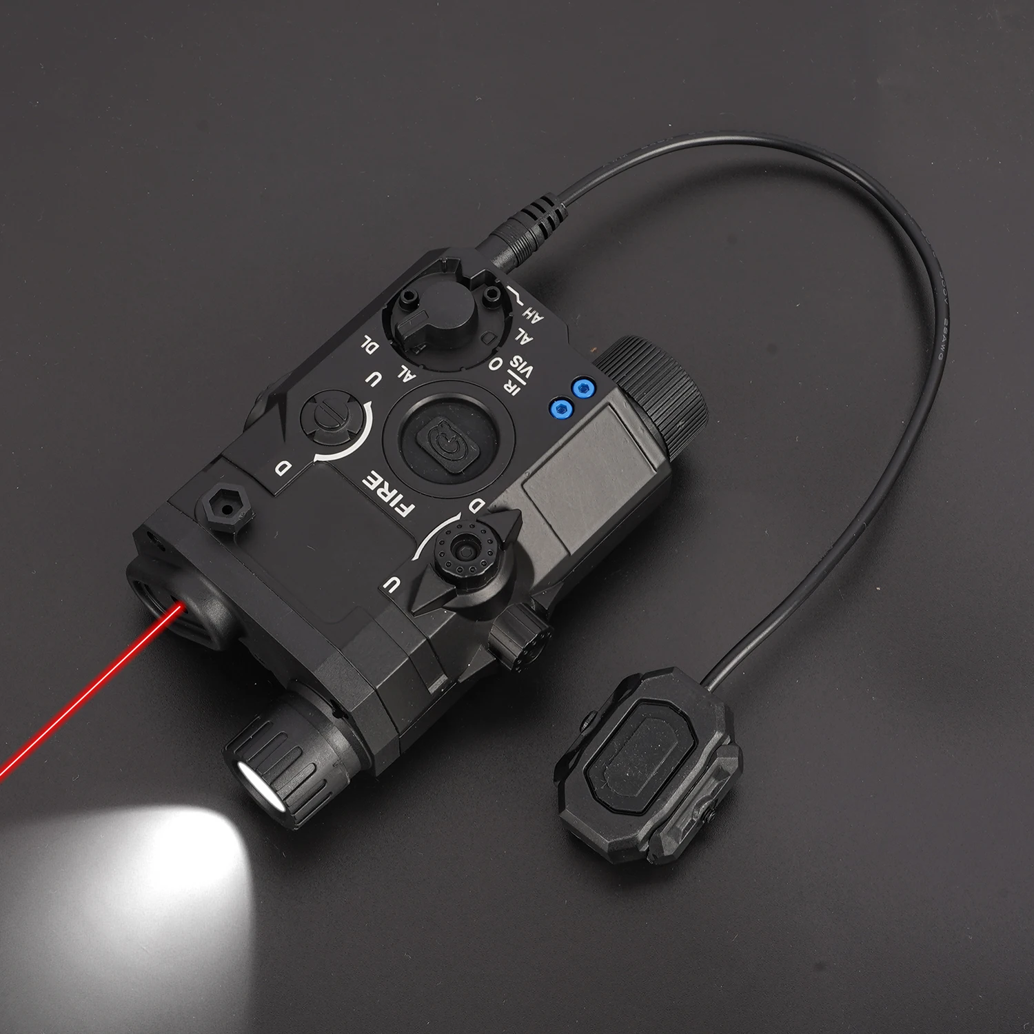 

688A Aluminum Alloy Housing Laser Flashlight, for Toy Models, 20mm Rail with Pressure Switch.