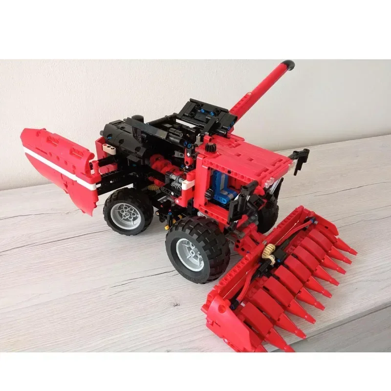 MOC-98202 Rural Farm Synthe Commit Machine Assembly Splicing Building Block Model MOC Creative Boy Building Block Toy Gift