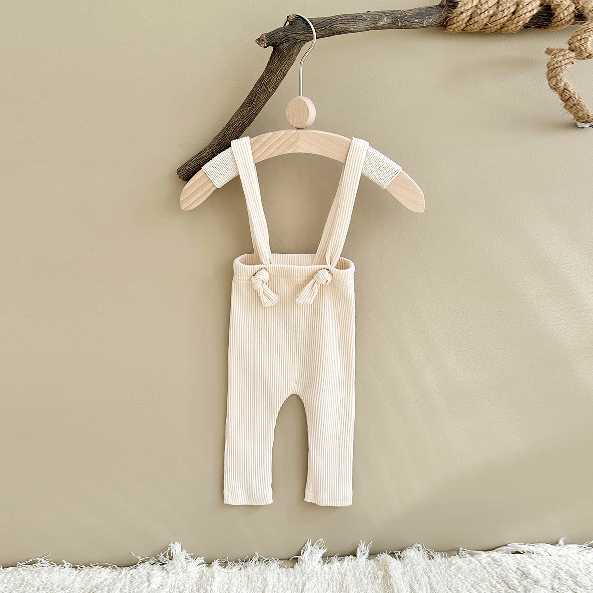 

Autumn New Children Leggings Cotton Elasticity Pants Girls Boys Pants Baby Strap Overalls Cute Newborn Toddler Pants Clothes