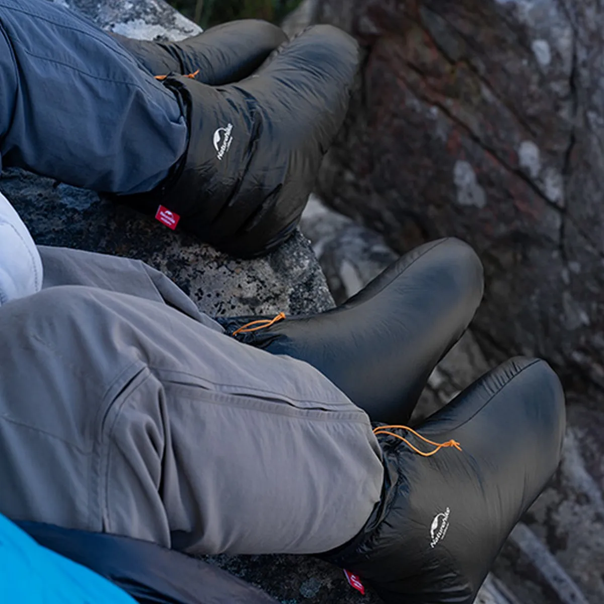 Naturehike Winter-Wander- und Camping-Fußabdeckung aus Entendaunen, ultraleicht, 650FP, warmhaltende, weiche Stiefelsocken für den Außenbereich, CYY2441FS011