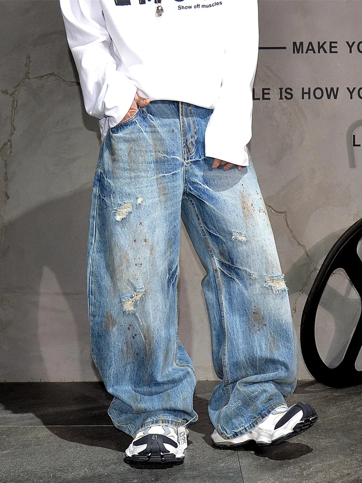 

American Retro Waed Hole Knife Jeans High Street Trendy Men Women Straight Leg Floor-Length Pants Casual Wear