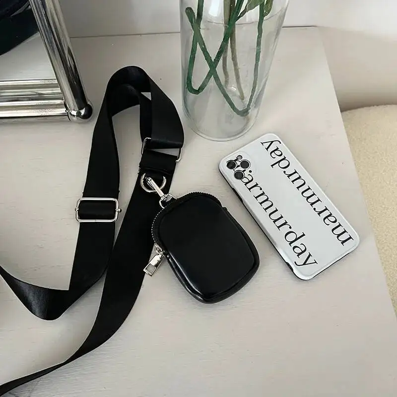 กระเป๋าสะพายข้างสายกว้างสไตล์วินเทจ เรียบง่าย แฟชั่นลำลอง สำหรับผู้หญิง กระเป๋าถือขนาดเล็ก สไตล์ Y2K สวยงาม ทันสมัย เหมาะกับการแต่งตัวแนวสตรีท