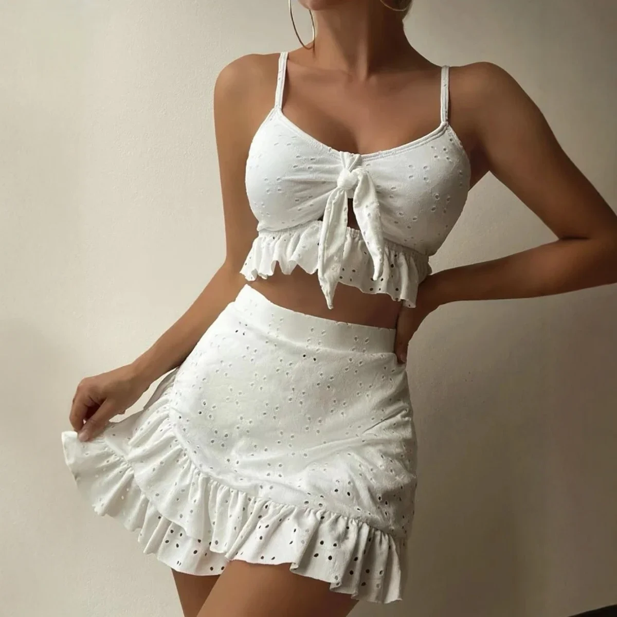 بيكيني الربيع الصيف مثير K أزياء من الدانتل الجوف خارج أكمام ساحة الرقبة عالية الخصر عطلة صغيرة بيكيني للنساء