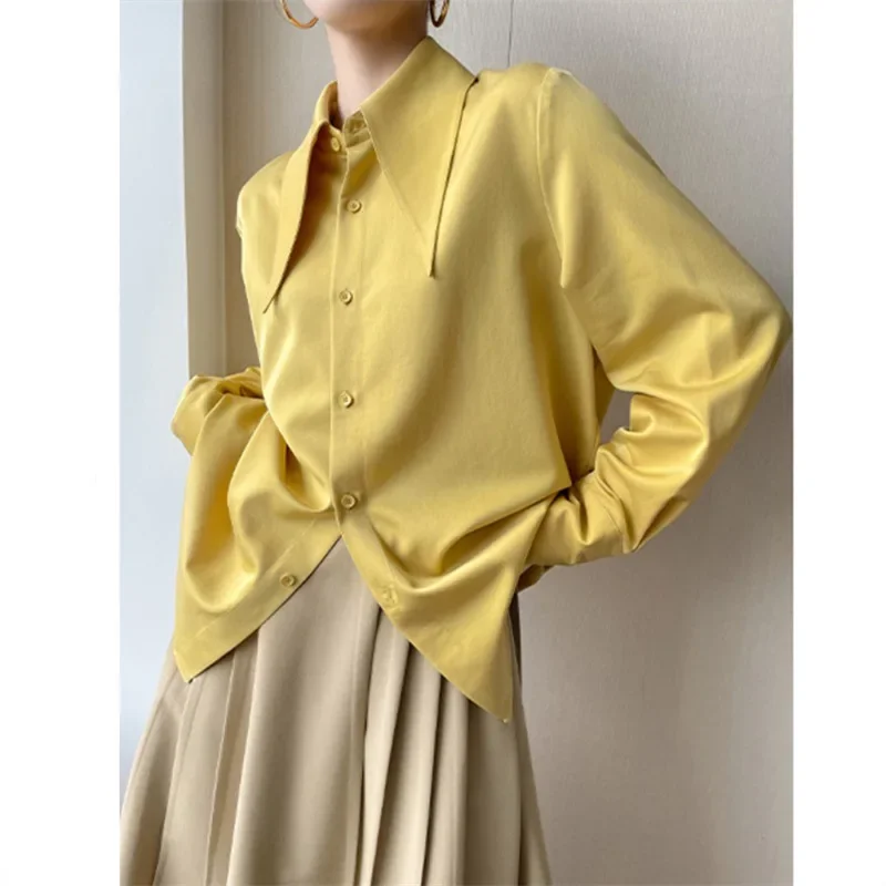 Stylish Modern French Pointed Collar Shirt For Women Vintage Hong Kong Style Draped Top Niche Top With Button