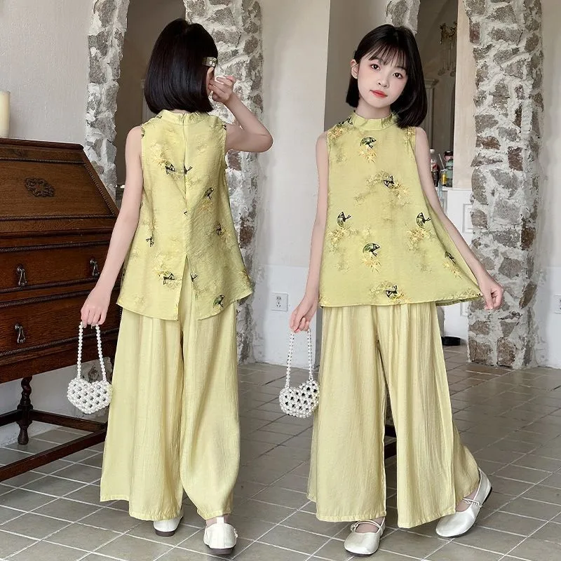 

Girls' Summer New Chinese Style Top Pants Set 2026 New Children's Trendy Sleeveless Cheongsam Top and Pants 2-piece Set LJ601
