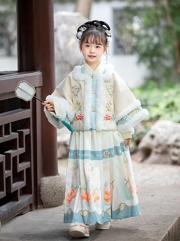 Hanfu ชุดเด็กผู้หญิงสีขาวปักลายแบบหนาชุดปีใหม่กระโปรงหน้าม้าฤดูหนาว