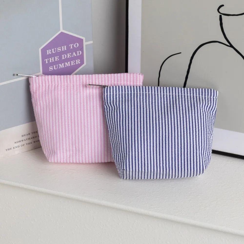 Large Capacity Striped Cosmetic Bag Korean Style Washbag Makeup Bag Handheld Cosmetic Case Women Toiletry Bag Travel Essential