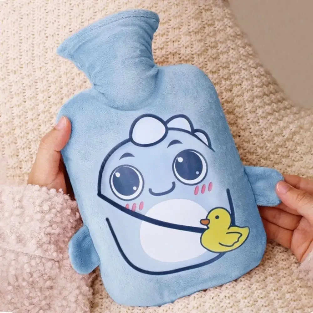 Hot water bag, warm handbag, perfect choice for winter gifts, warm and comfortable, capacity 650ML, plush cartoon, winter warmth