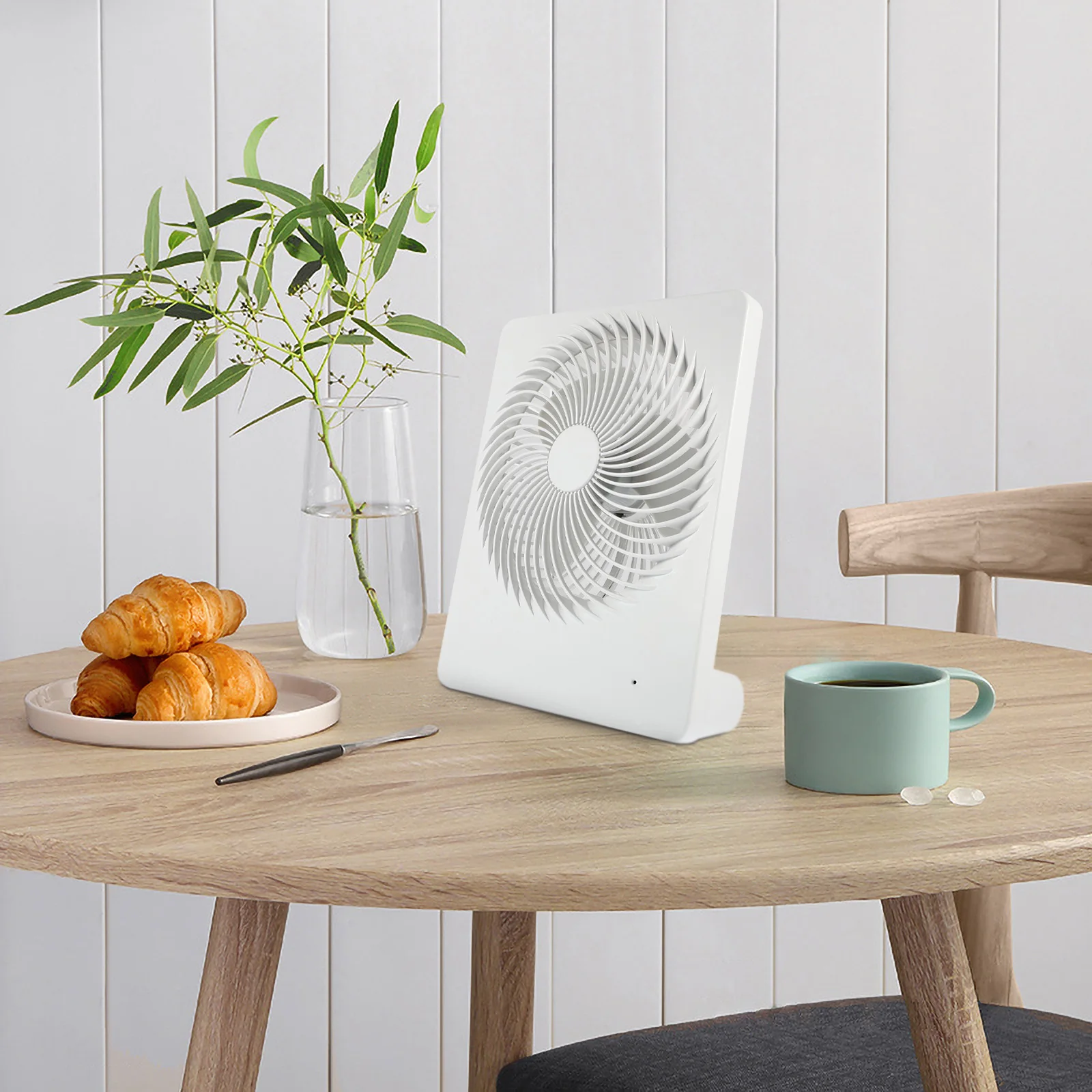 

Mini Table Fan 6 Inch Portable USB Operated Low Power Adjustable Angle Desk Fan Long Life Silence Design Portable