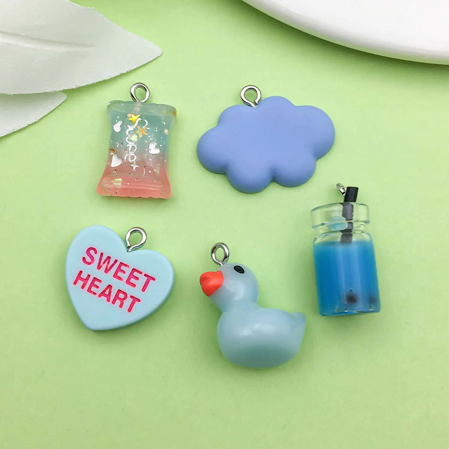 10pcs Colorful Resin Charms Simulation Animal Fruit Food Series Pendants for DIY Bracelet Necklace Jewelry Making Accessories