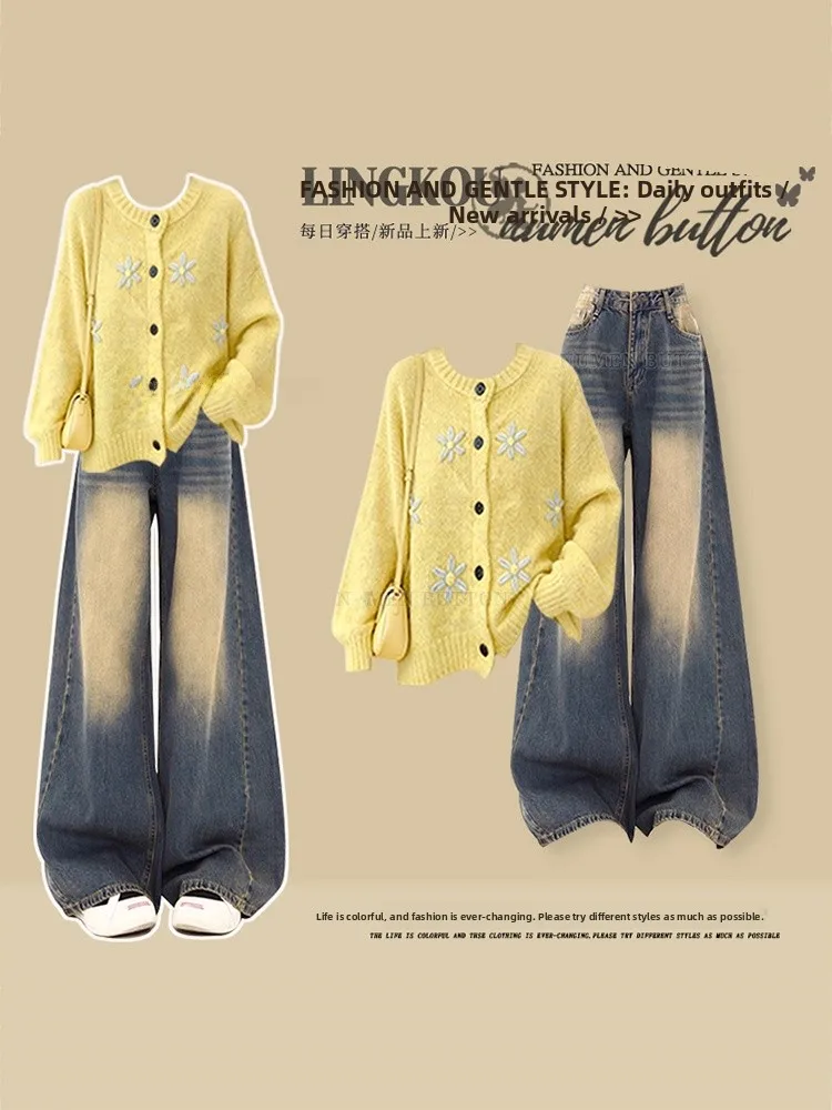 

Age-Defying Large Size Knitted Set for Women with Embroidered Flowers Soft Vintage Denim Pants Two-Piece Fashion Ensemble