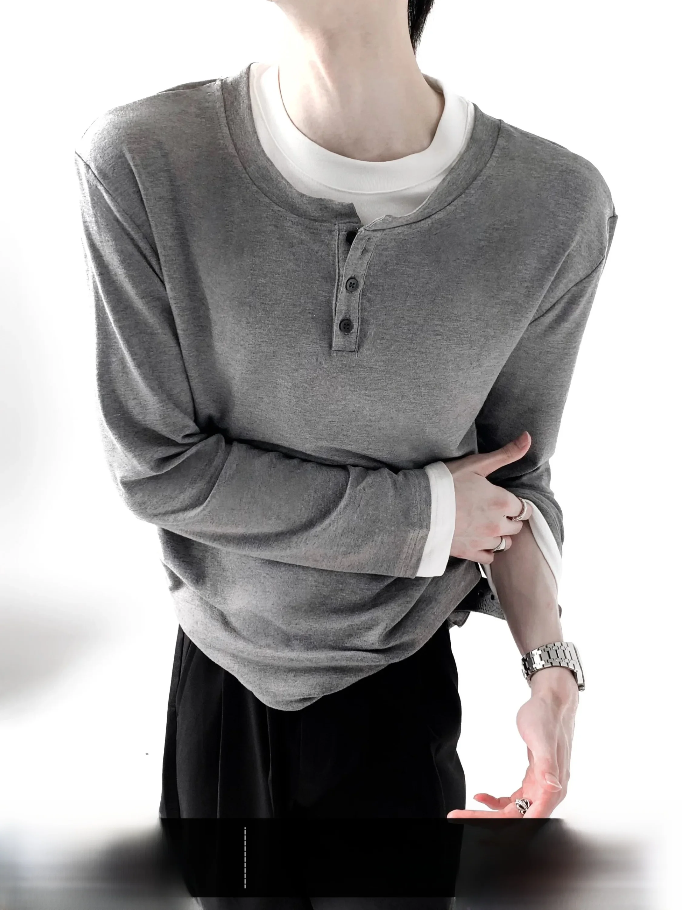 Cleanfit Henry Collar T-Shirt Men's Unique Design Patchwork Base Shirt Autumn Season Skin-friendly Breathable Long Sleeve