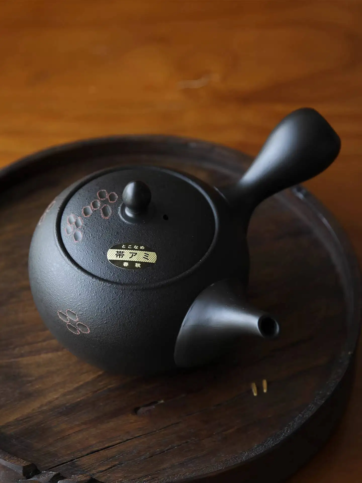 Large Capacity Tokoname Spring And Autumn Kiln Black Clay Ball-Shaped Side Handle 580Ml Japanese Ceramic Teapot Tea Maker