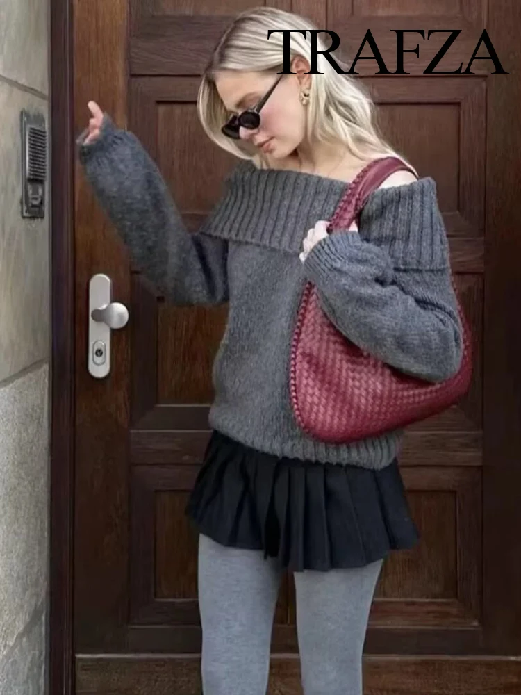 TRAFZA Women's Autumn New Fashion Lapel One-Shoulder Pullover Sweater Female High Street Casual Loose Solid All-Match French Top