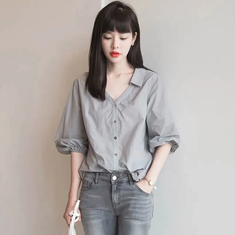 

High-End Women's Loose Fit V-Neck Mid-Sleeve Shirt Korean Style plus Size Casual Wear Summer Fashion Slimming Effect