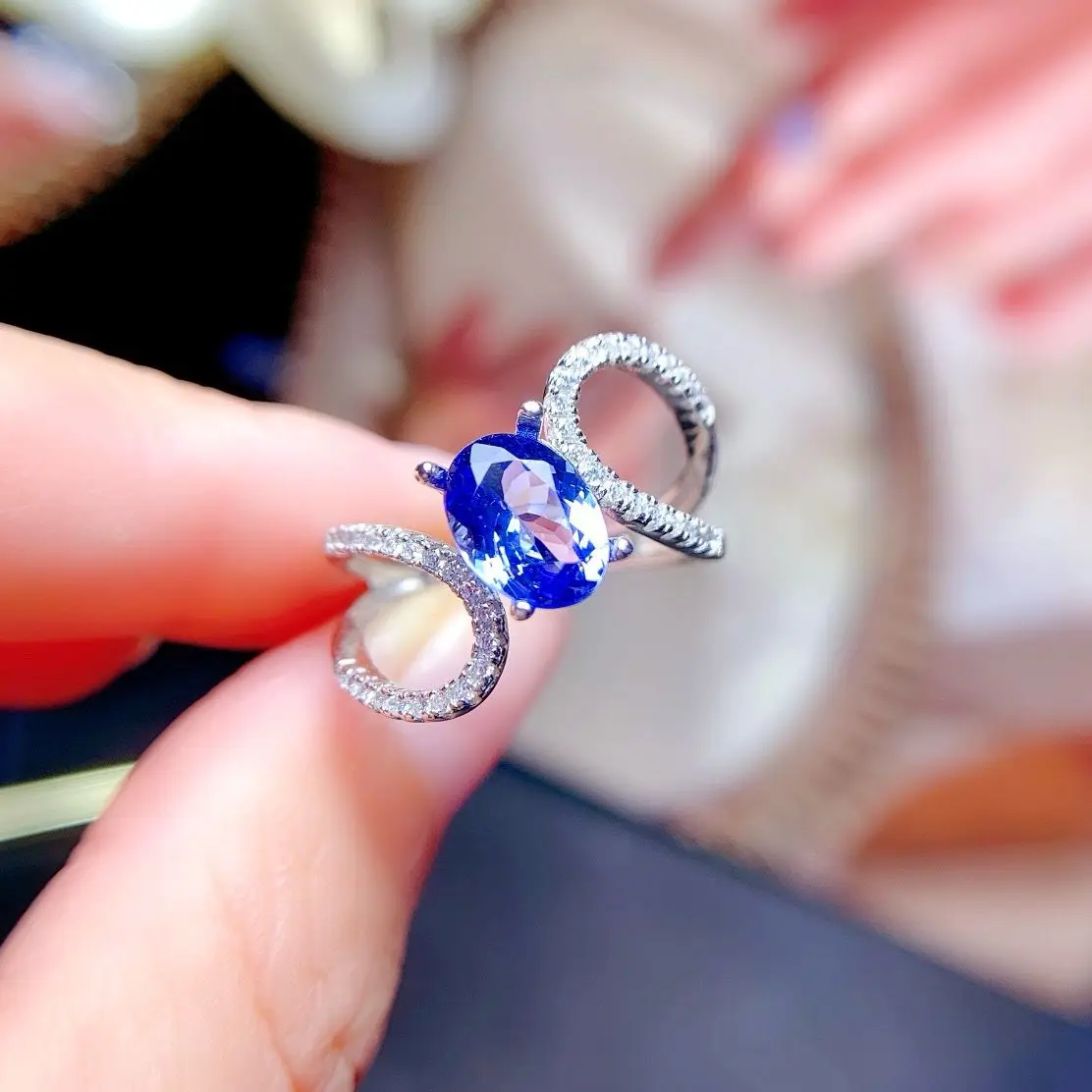 

ZECAA Tanzanite Fine Jewelry Woman Tanzanite Ring With Natural Tanzanite Gemstone 6*8mm Silver Lady Tanzanite Ring For Woman