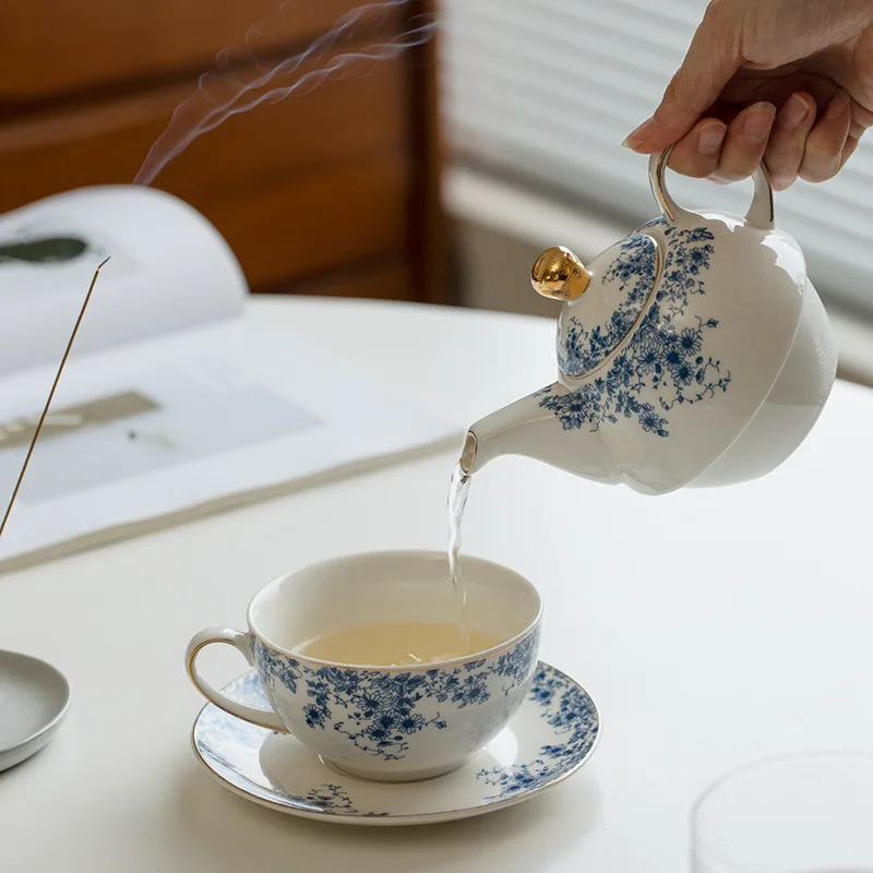 Exquisite Ceramic English Teapot Set Creative One Person Tea Pot Cup and Saucer Set Best for Family Birthday Party Wedding