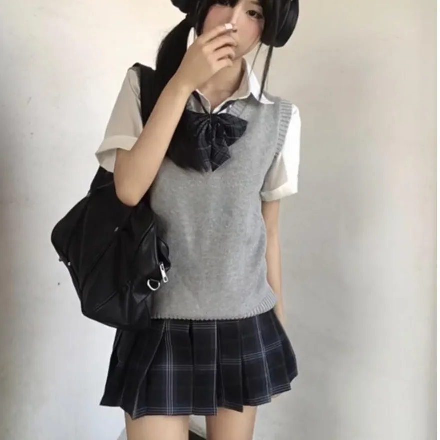 plus Size Women's JK orm Sweater Vest V-Ne ort Sve Overlap Plaid Skirt Set Summer Faion Two-Piece Polyester Blend