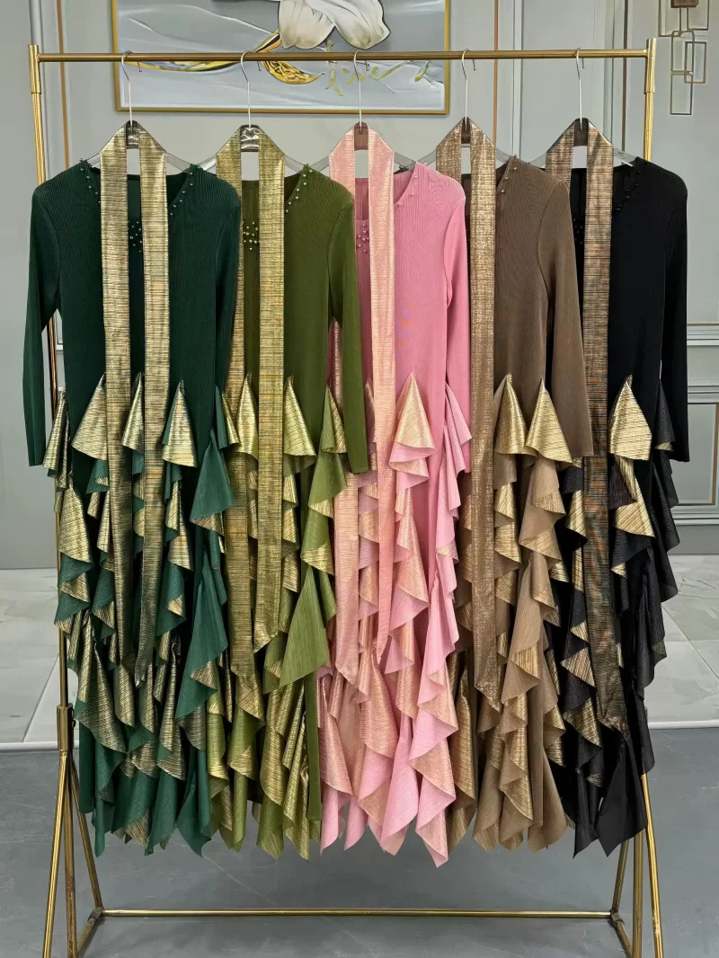 2025 Spring New Miyake Pleated Bronzing Splicing Dress Beaded Round Neck Temperament Loose Women\'s Dresses