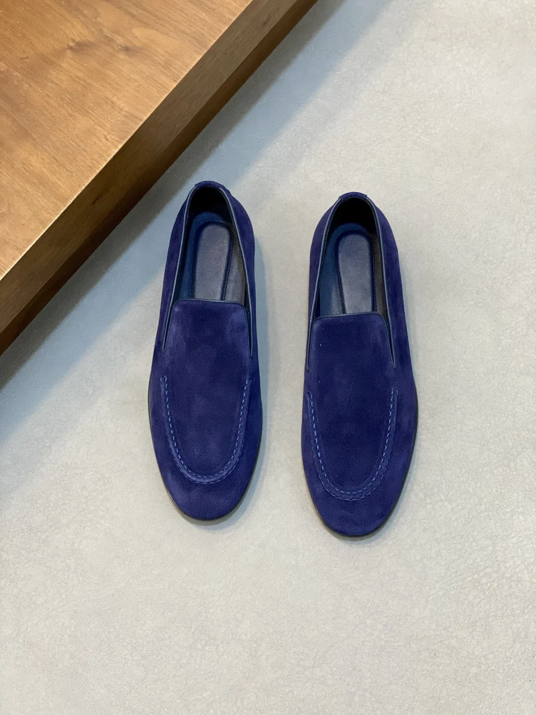 2025 início do outono inverno novos sapatos de couro formais e casuais masculinos feitos de pele de bezerro com sola de borracha interna respirável, 39-46