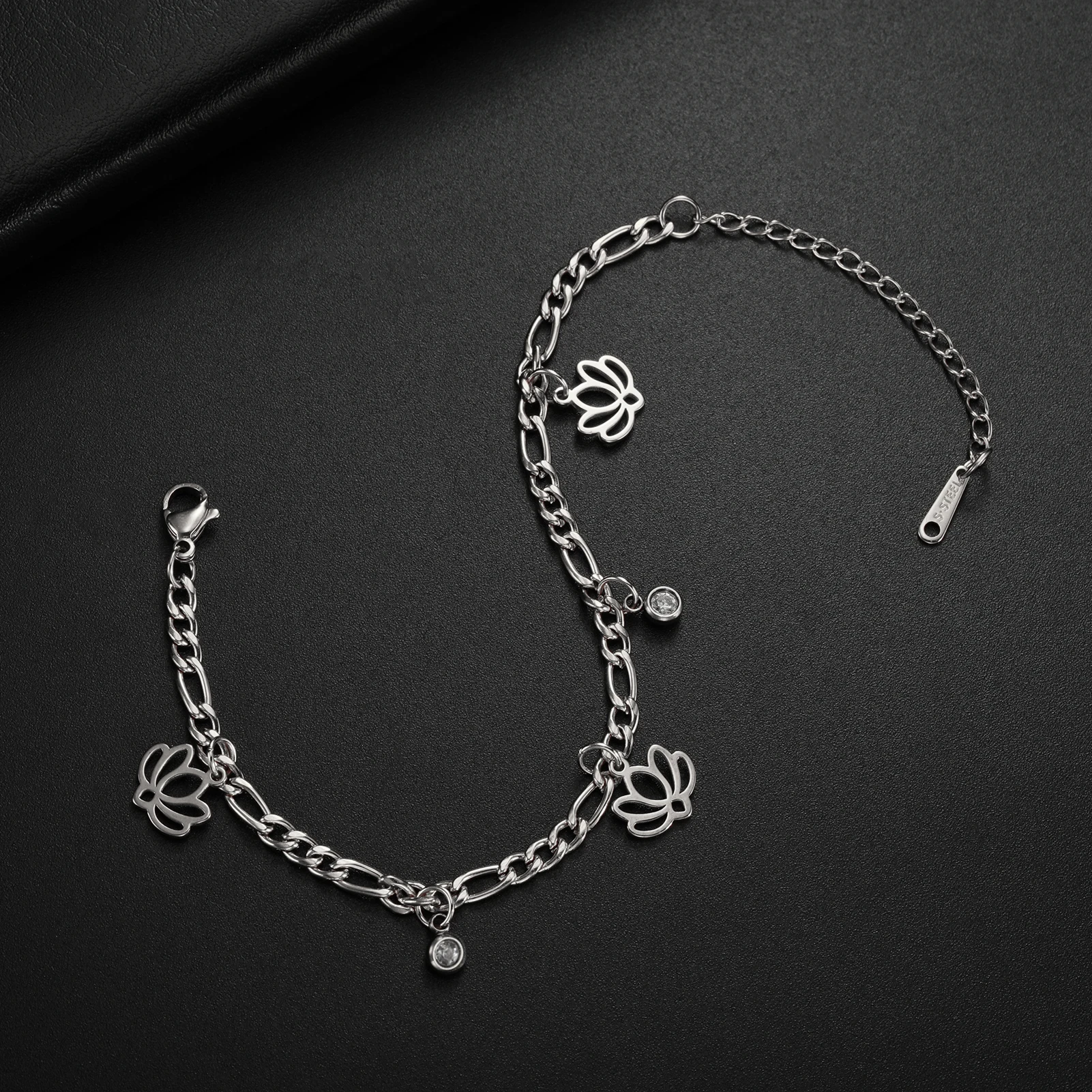 Kkjoy Mode Klassische Edelstahl Hohl Kleine Lotus Blume Armband Fußkettchen Für Frauen Trend Schmuck Party Geschenk Großhandel – Detail 27
