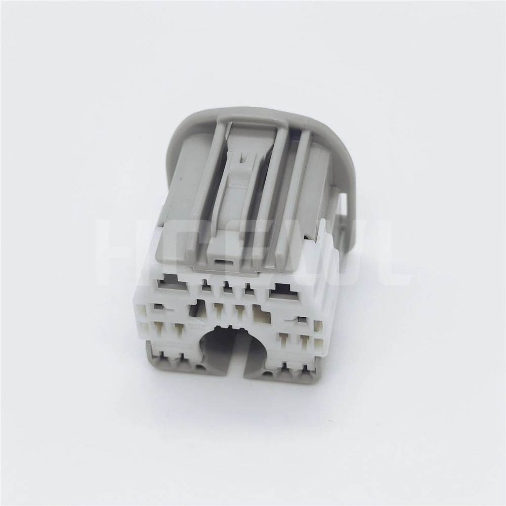 

New original high-quality 6098-9595 automotive component connector plug