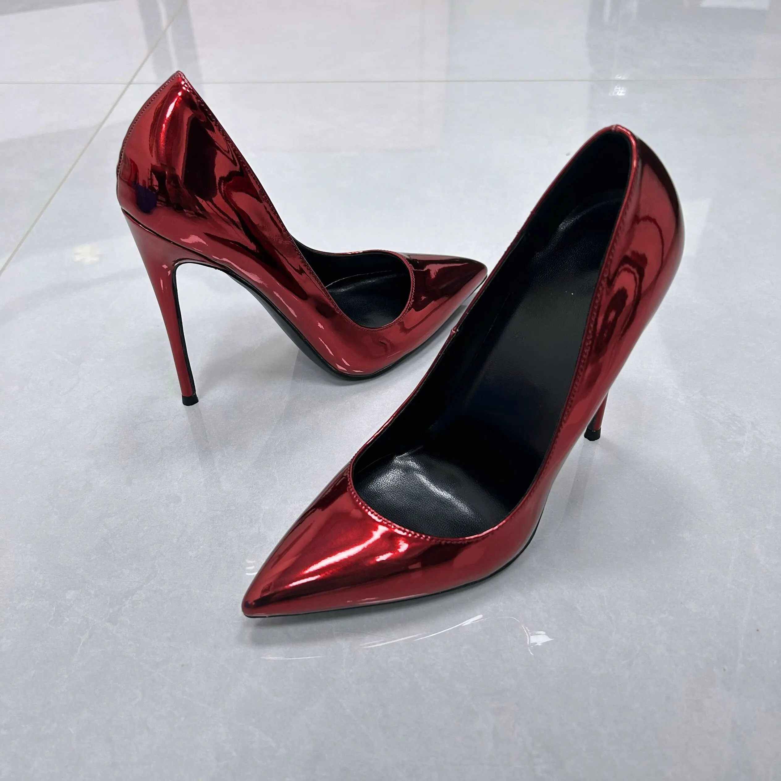 Wine Red Patent Leather Pointed Thin Heeled High Heels with Mirror Gloss and Versatile Temperament for Banquet Women