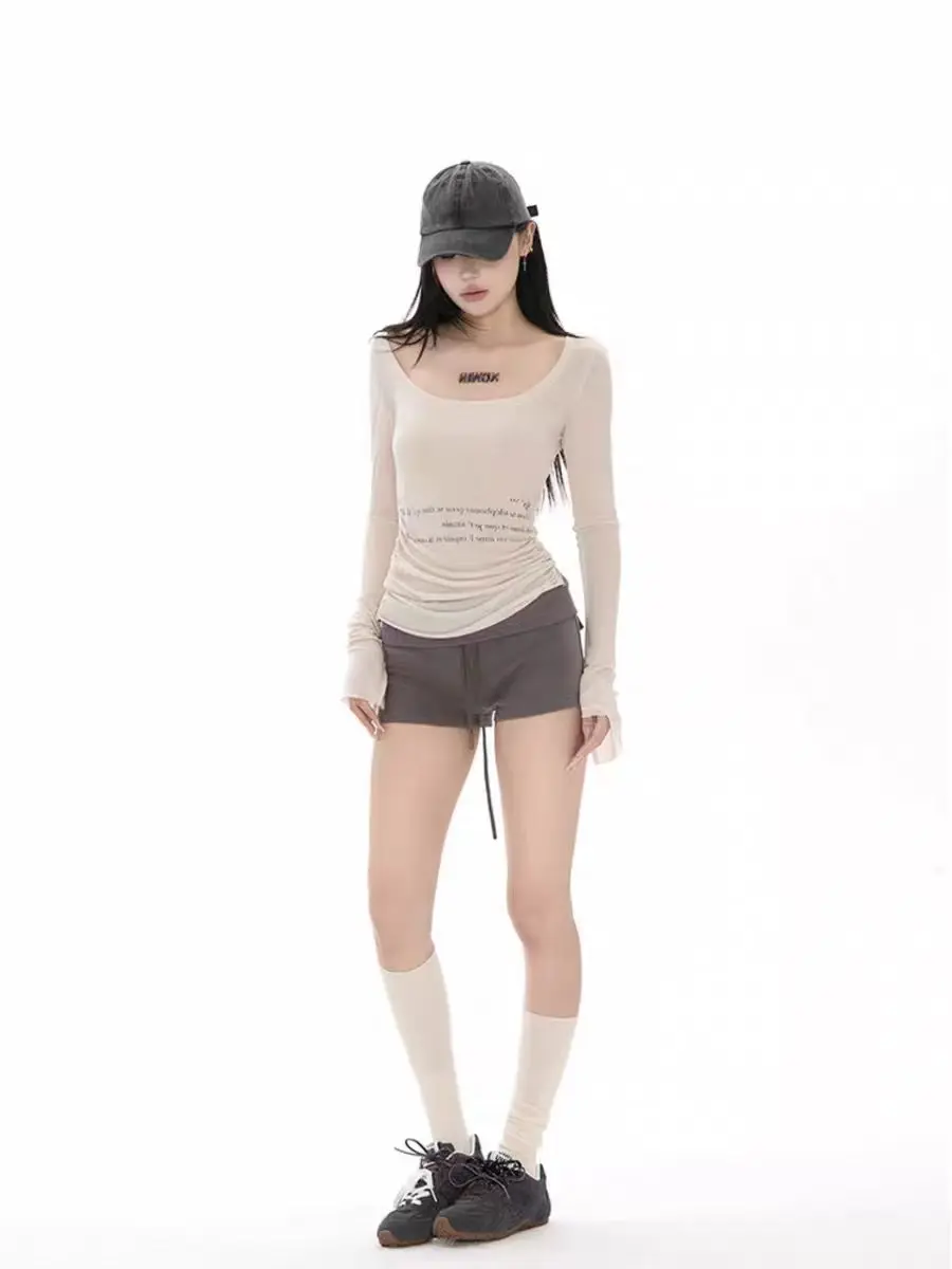 تي شيرت نسائي بأكمام طويلة Y2K تي شيرت نسائي صيفي مناسب تمامًا يسمح بالتهوية وأكمام مضيئة للإجازات على الشاطئ من القطن مزين برسن تي شيرت