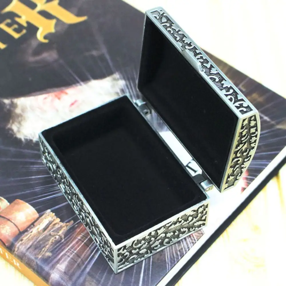 

Metal Jewelry Box Gift European Style Rustless Treasure Chest Case Vintage Portable Trinket Storage Box Women