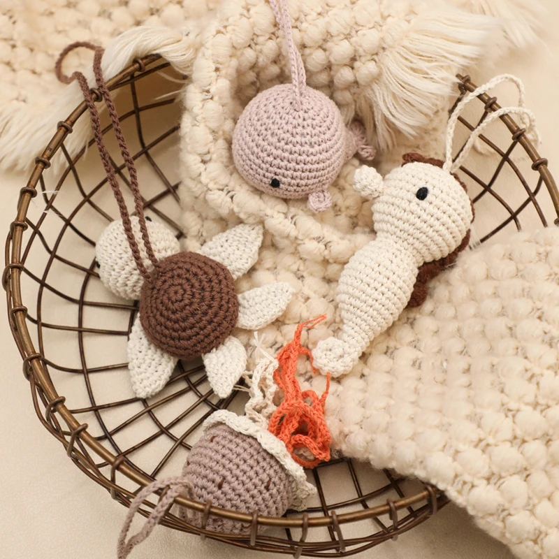 1pc Crochet Rattle Play Gym Pendant for Kids Ocean Crochet Rattle Mobile Bell Ring Wooden Babies Gym Montessori Children\'s Toys