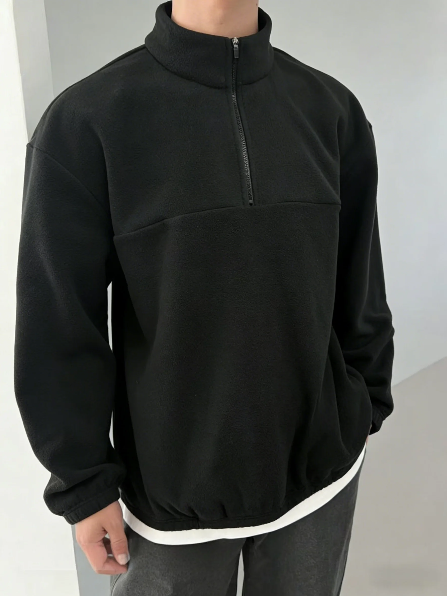 Men Half Zip Fleece Sweatshirt, Stand Collar Loose Solid Color Warm Autumn Daily Street Casual Pullover Jacket view 2