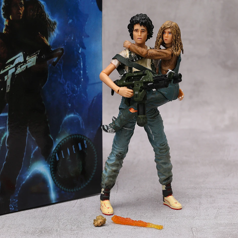 NECA Aliens Rescuing Newt Deluxe Set PVC Action Figure Model Collection Gift Toy