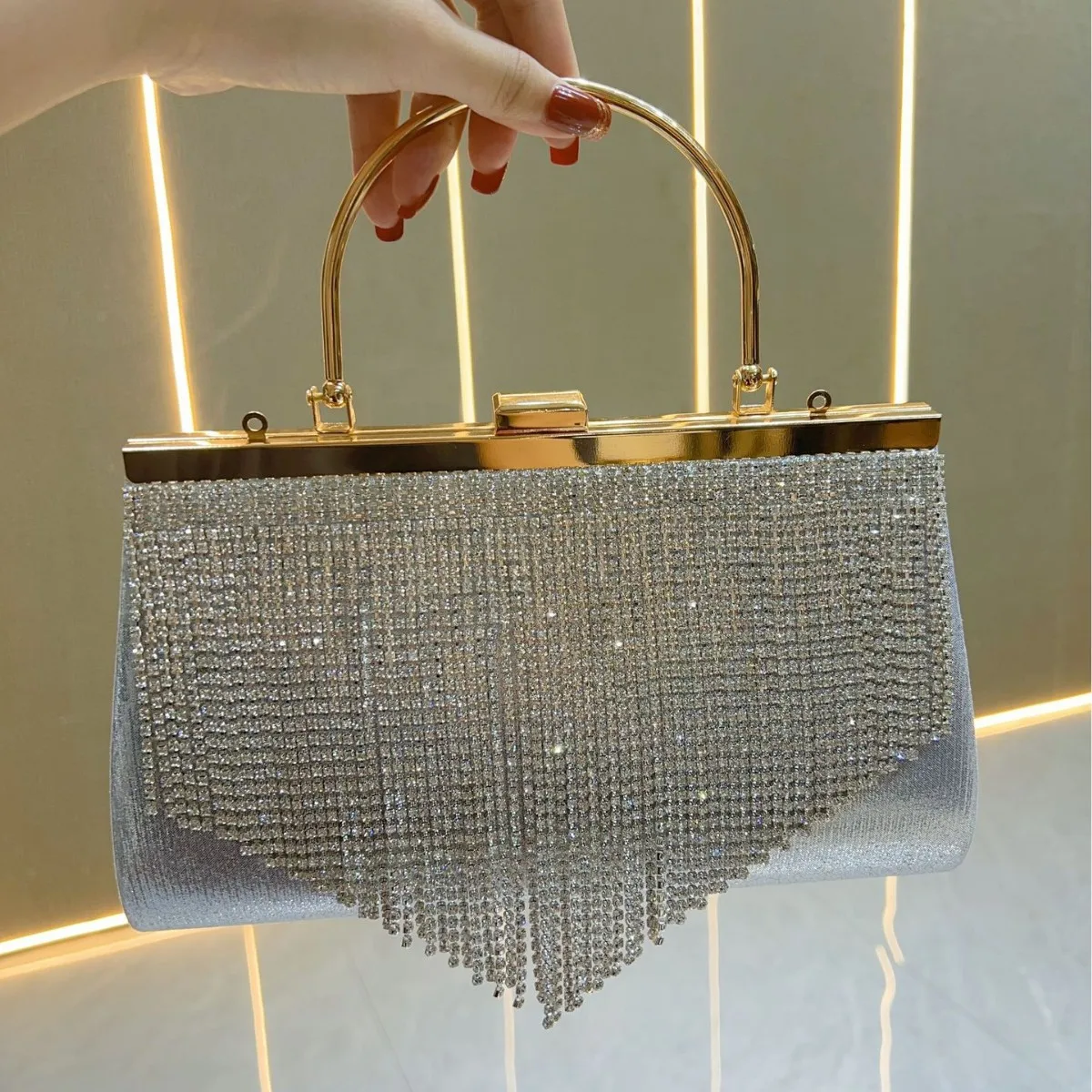 

Ele Evening Bag for Women Faionable Diamond Embedded Tassel Handbag New Model Cross-Border Women's Purse