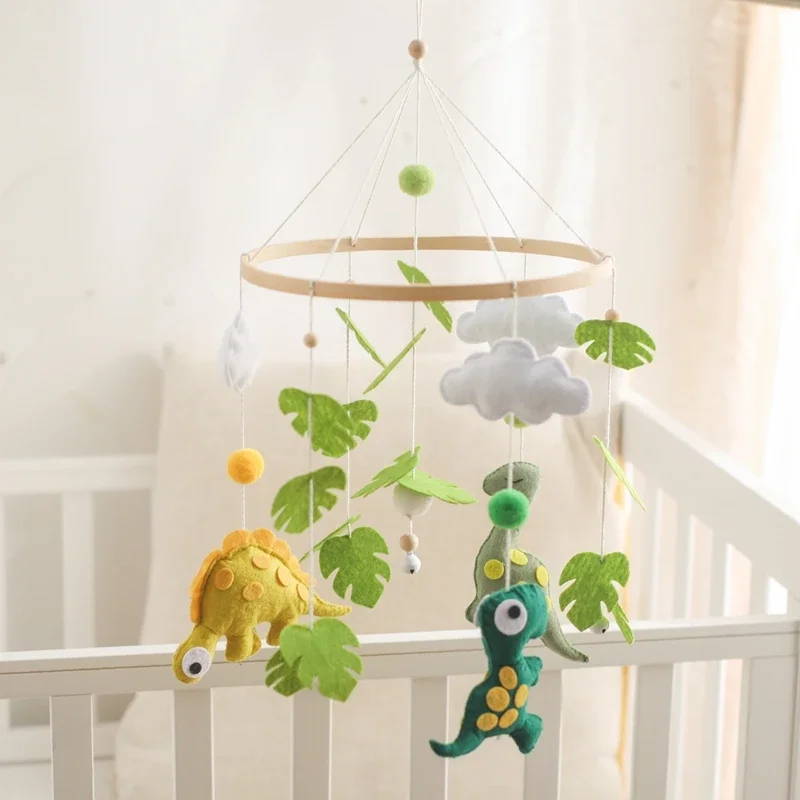 Baby Wieg Mobiel Bed Bel Houten Rammelaars Speelgoed Zacht Vilt Cartoon Dinosaurus Bos Opknoping Baby Ornament Bed Bell