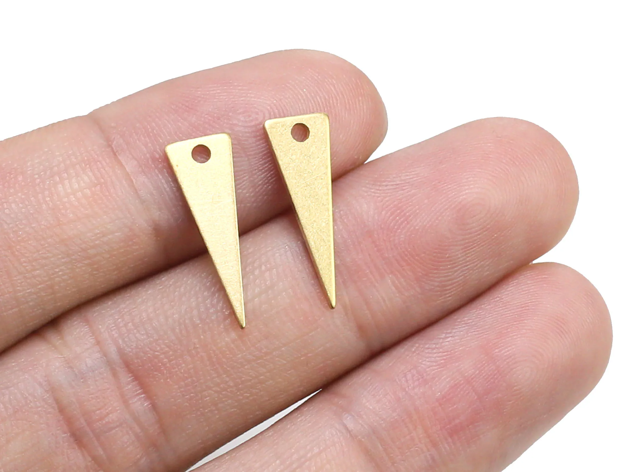 50pcs Brass charm earring finding Triangle brass dangle charm 17.5x6mm Raw brass findings R606